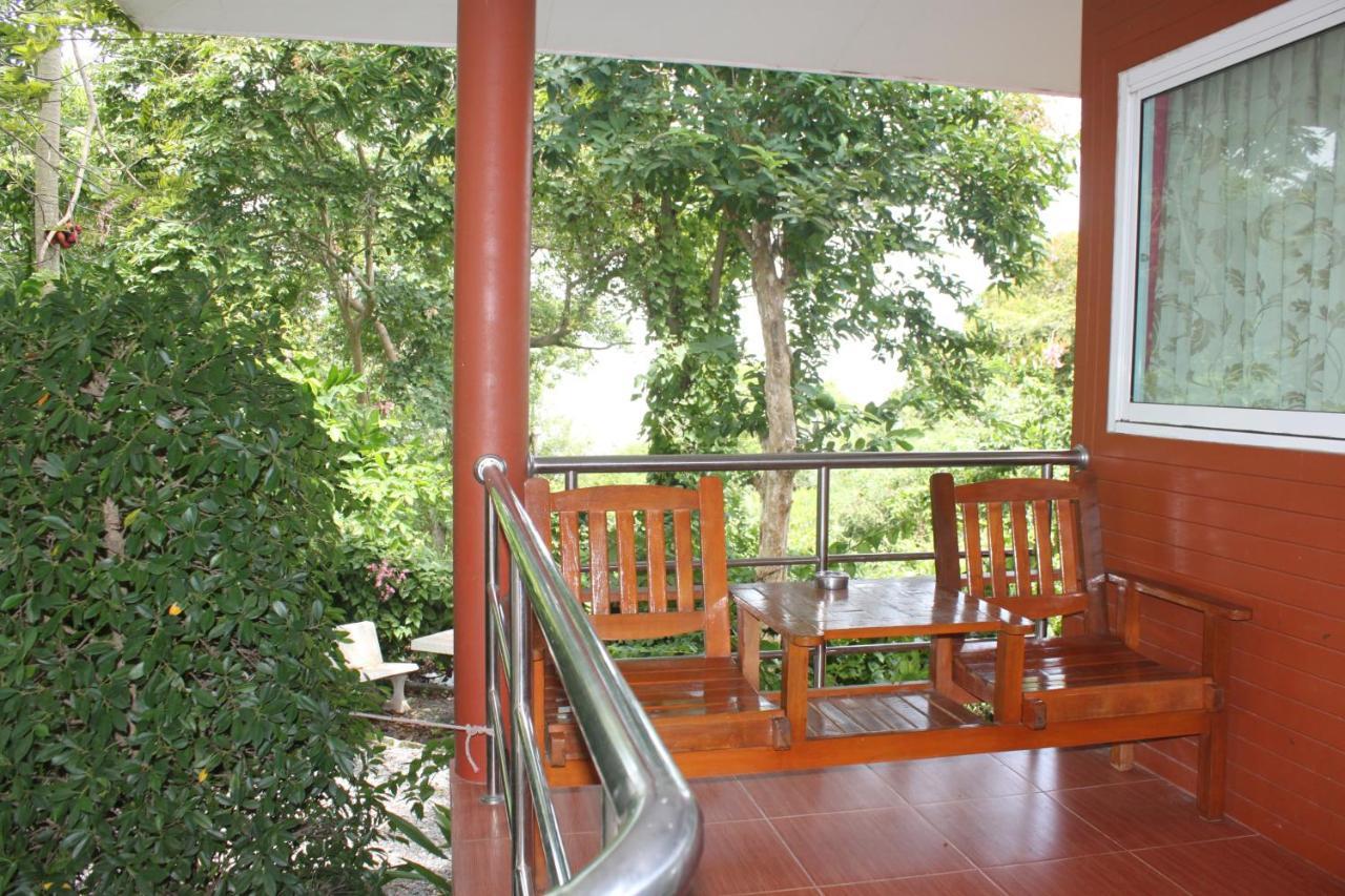 Lam-Tong Resort Don Sak Eksteriør bilde