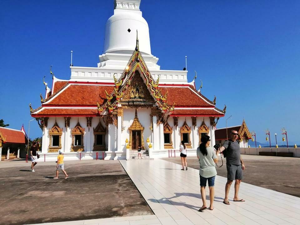 Lam-Tong Resort Don Sak Eksteriør bilde